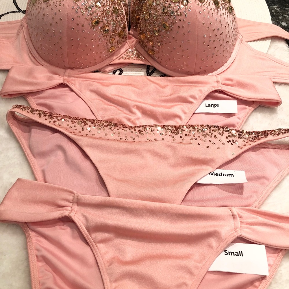 SOLD OUT on posh Canada 🇨🇦 VS bikini bombshell embellished 34D&various bottoms - Picture 7 of 16